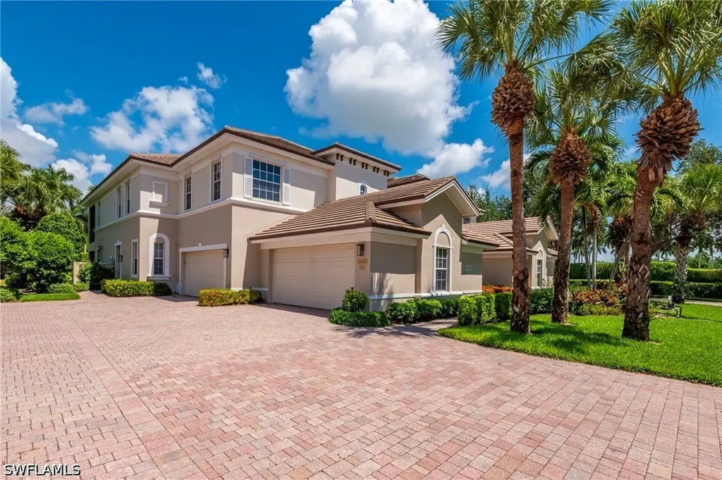 10000 Valiant Court Miromar Lakes FL 33913