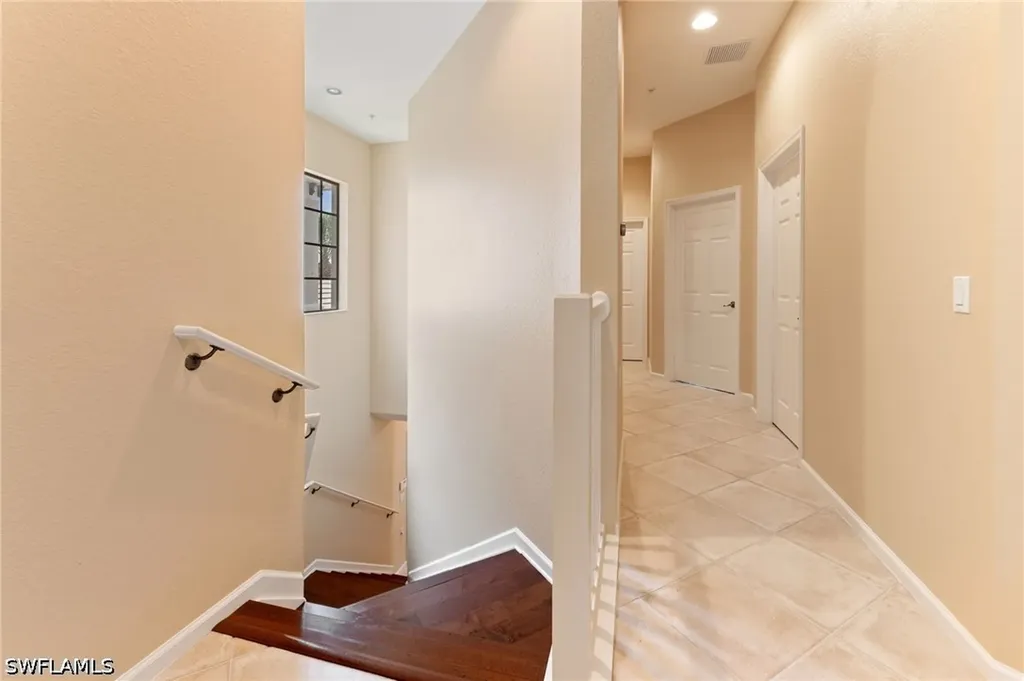 10000 Valiant Court Miromar Lakes FL 33913