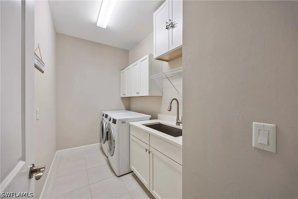 8110 Calle Canovas Street Naples FL 34114