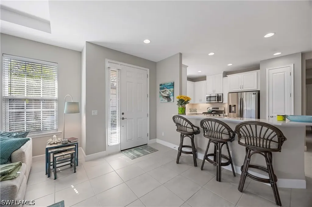 8110 Calle Canovas Street Naples FL 34114