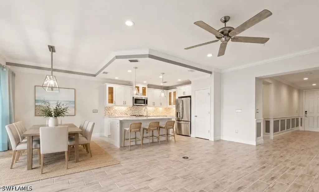 6954 Avalon Circle Naples FL 34112