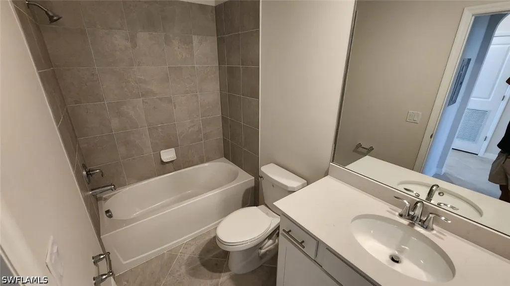 5479 Double Eagle Circle Ave Maria FL 34142