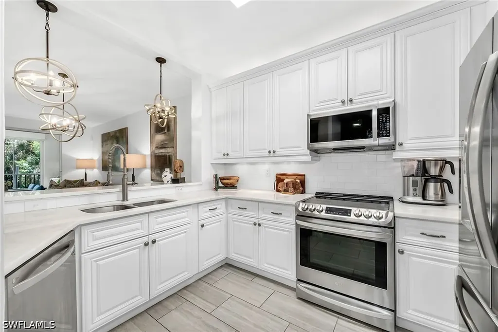 7671 Pebble Creek Circle Naples FL 34108