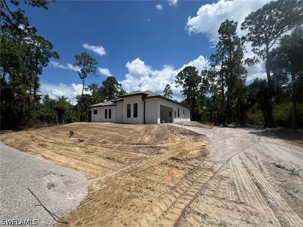 2946 18th Avenue NE Naples FL 34120