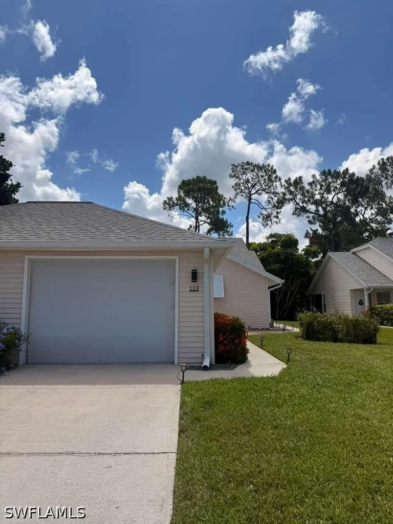 113 Bristol Lane Naples FL 34112