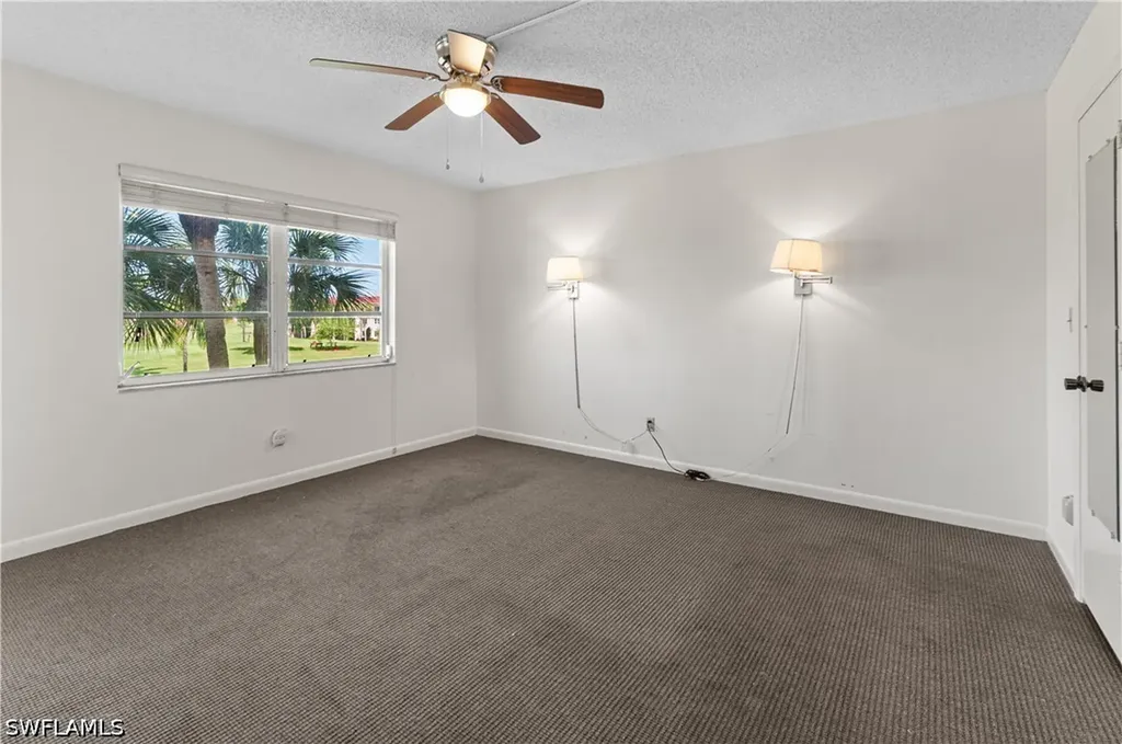21 High Point Circle E Naples FL 34103