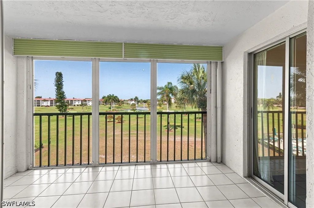 21 High Point Circle E Naples FL 34103