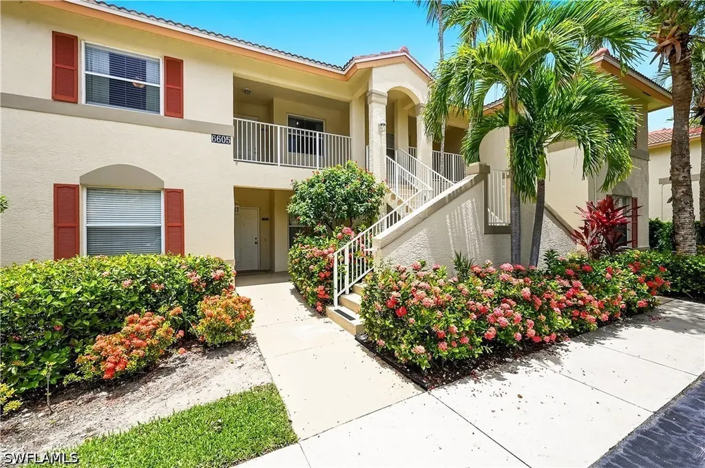 6605 Huntington Lakes Circle Naples FL 34119