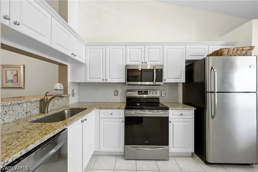 6605 Huntington Lakes Circle Naples FL 34119