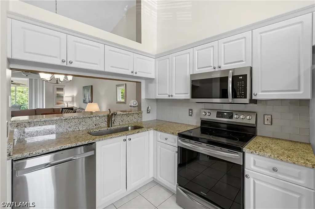 6605 Huntington Lakes Circle Naples FL 34119