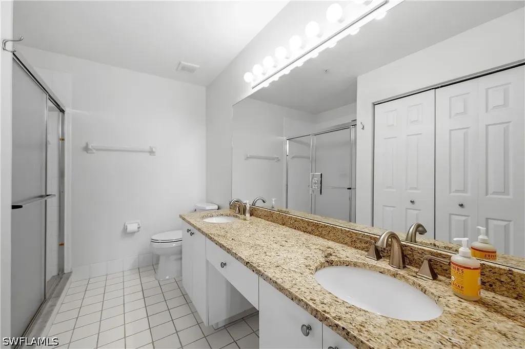 6605 Huntington Lakes Circle Naples FL 34119