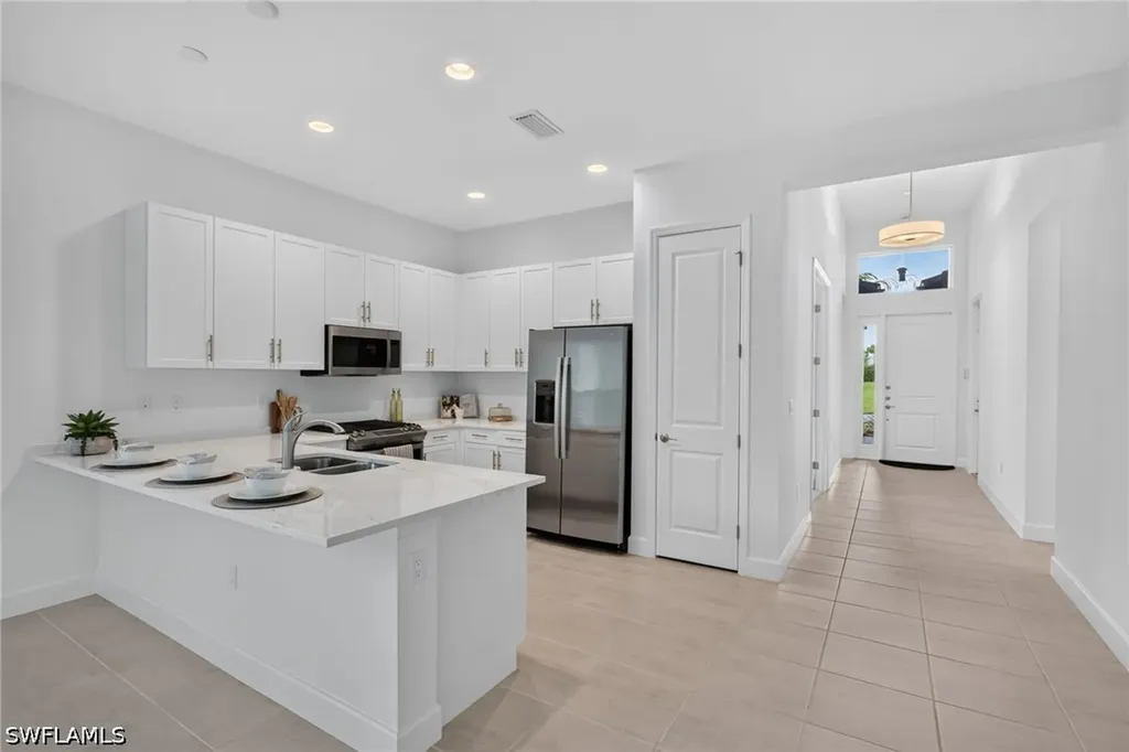 12448 Violet Lane Naples FL 34120