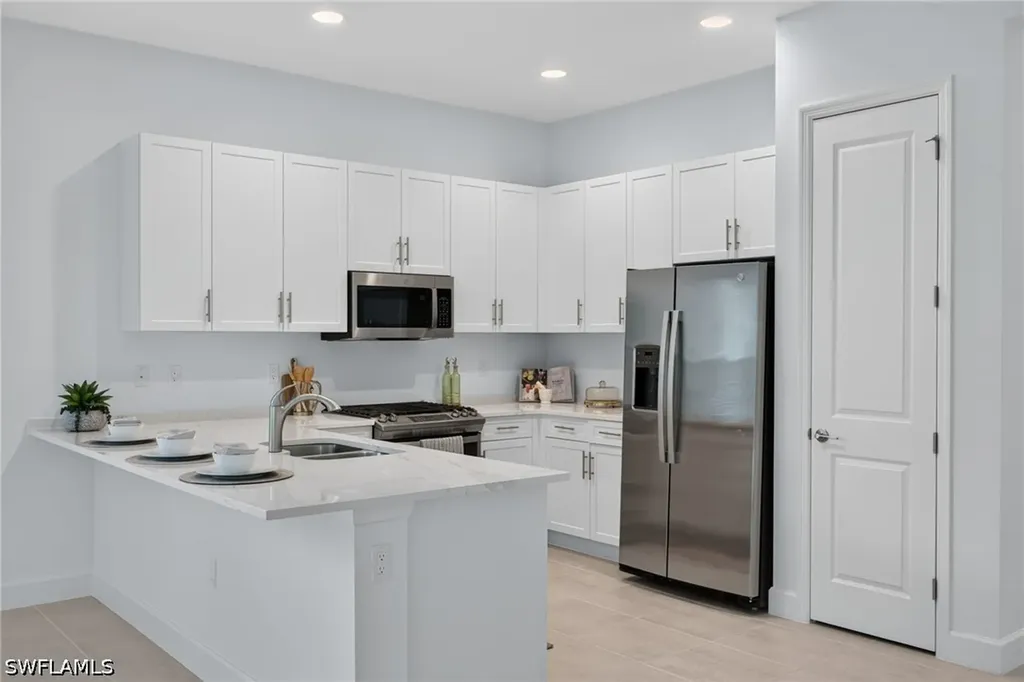 12448 Violet Lane Naples FL 34120