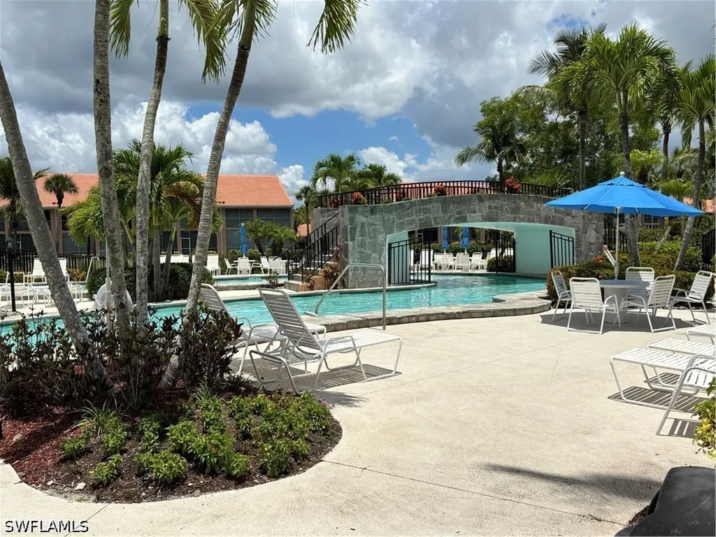 6820 Beach Resort Drive Naples FL 34114