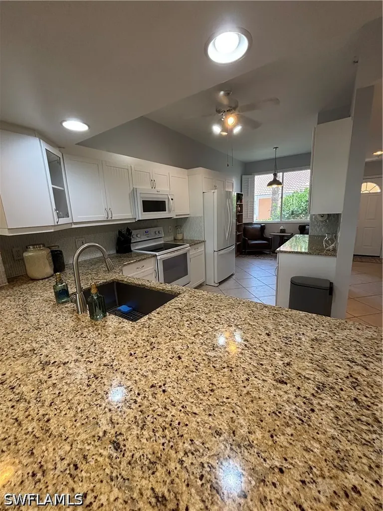 6820 Beach Resort Drive Naples FL 34114