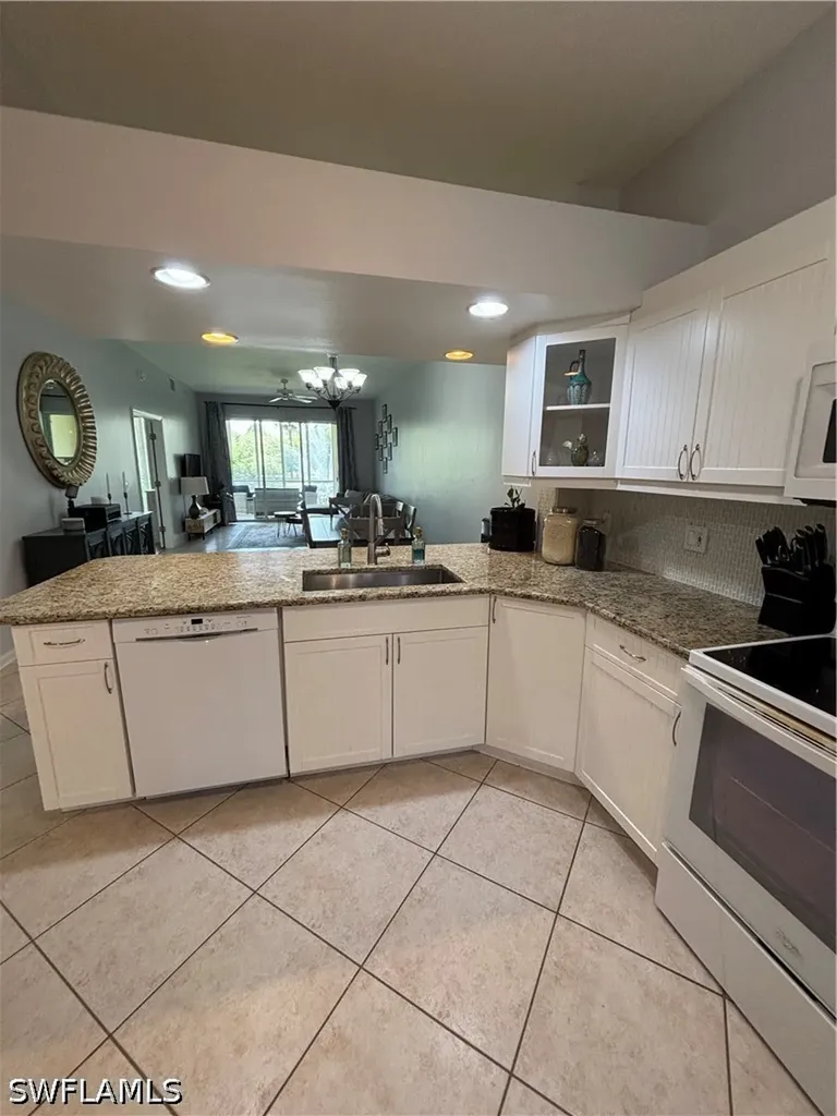 6820 Beach Resort Drive Naples FL 34114