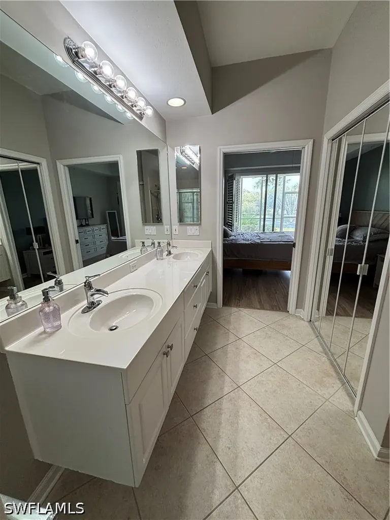 6820 Beach Resort Drive Naples FL 34114
