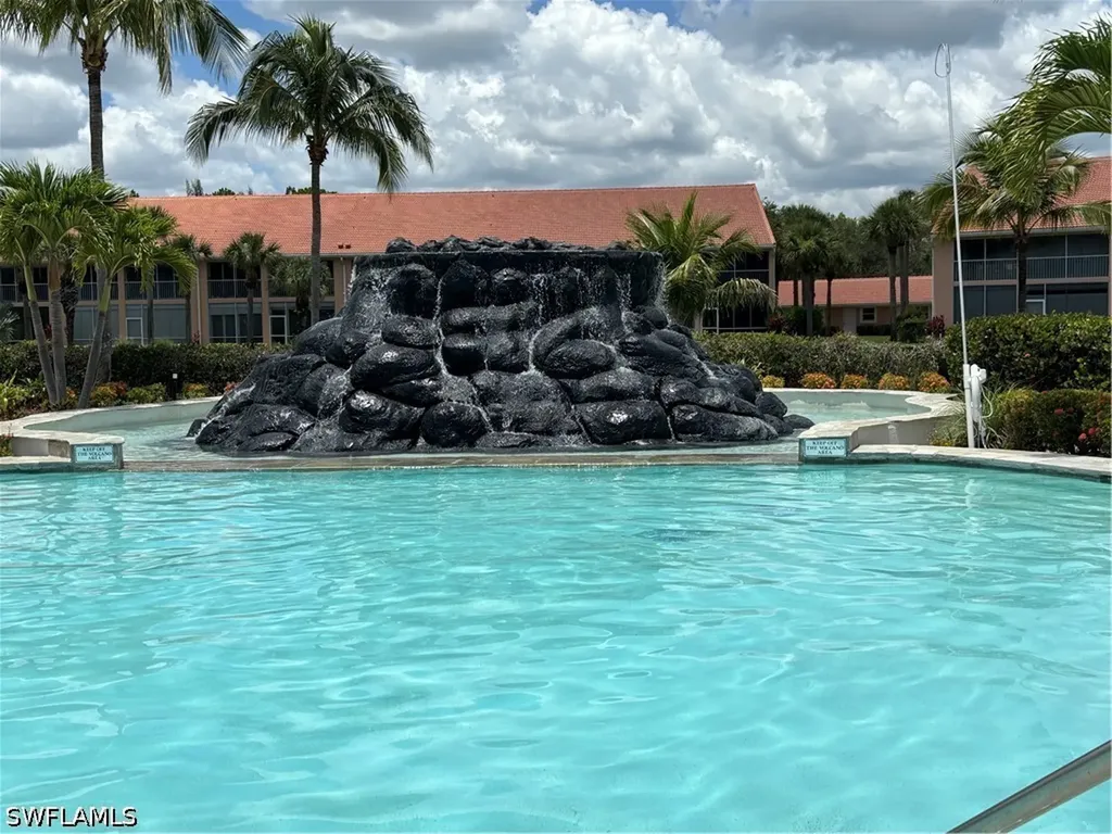 6820 Beach Resort Drive Naples FL 34114