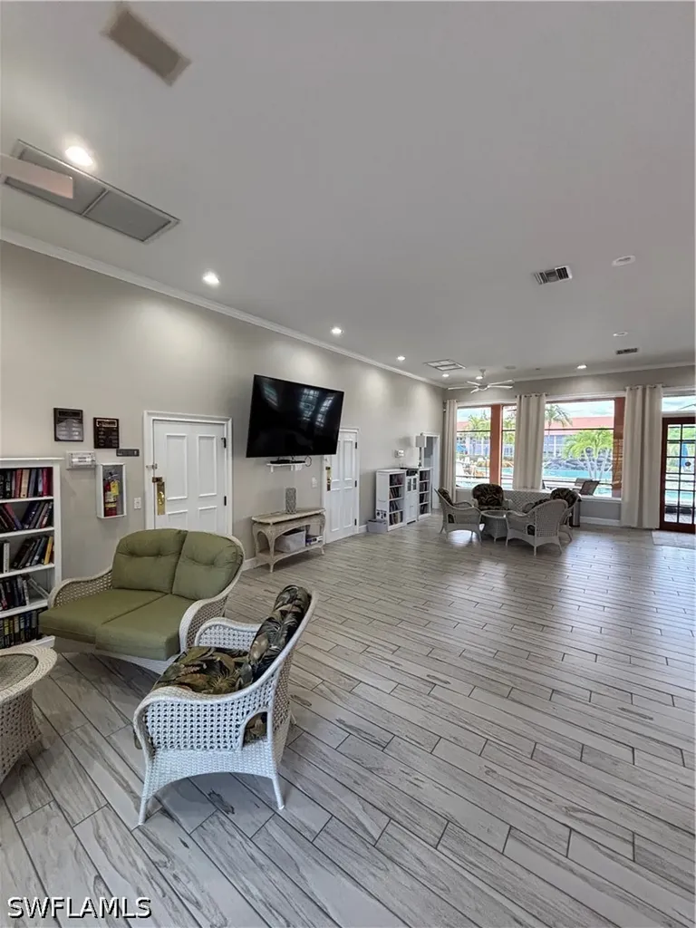 6820 Beach Resort Drive Naples FL 34114