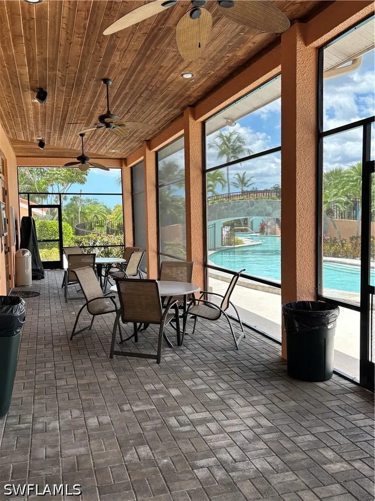 6820 Beach Resort Drive Naples FL 34114