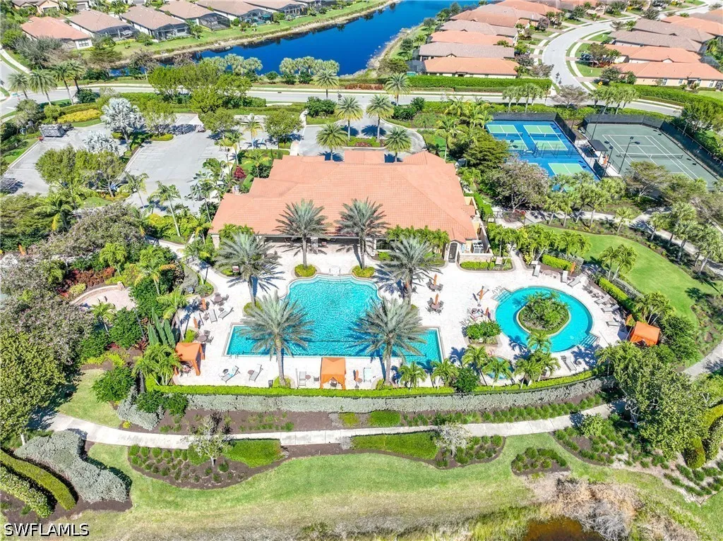8110 Calle Canovas Street Naples FL 34114