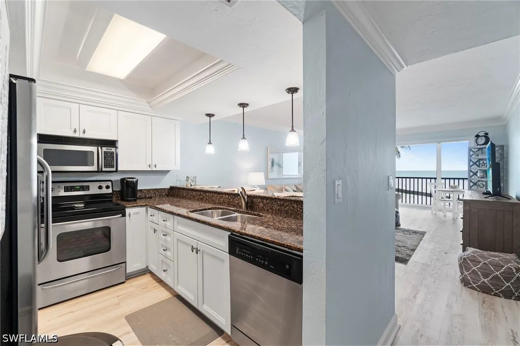25800 Hickory Boulevard Bonita Springs FL 34134