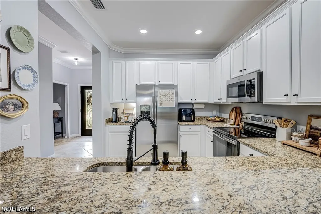 2620 Blossom Way Naples FL 34120