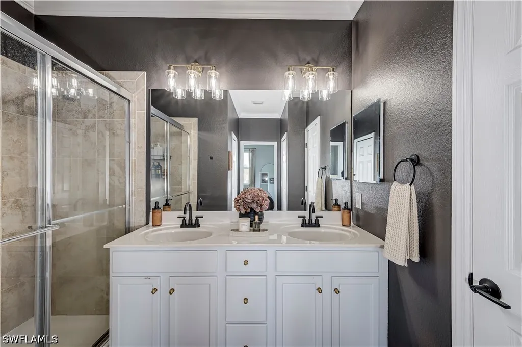 2620 Blossom Way Naples FL 34120