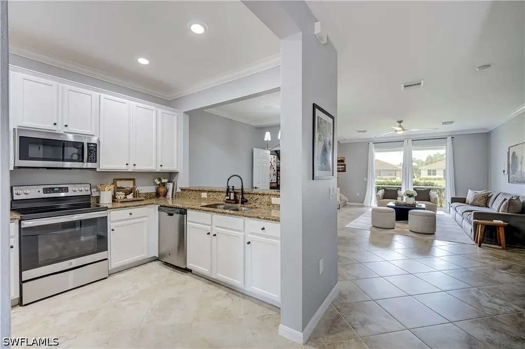 2620 Blossom Way Naples FL 34120