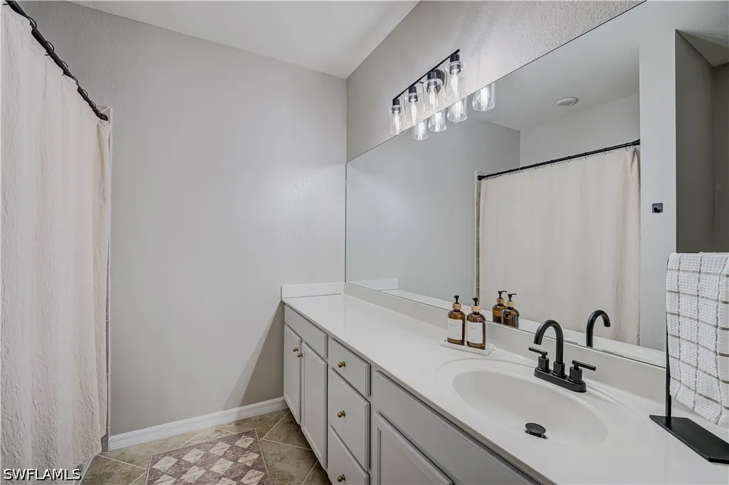 2620 Blossom Way Naples FL 34120