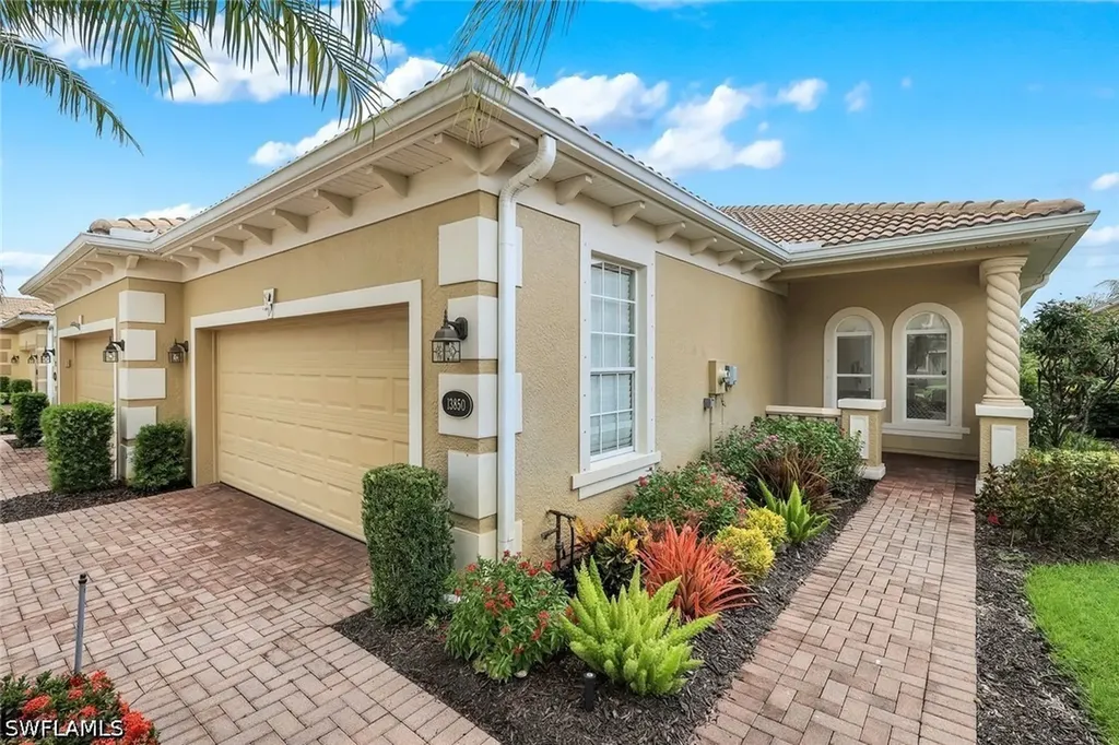 13850 Cleto Drive Estero FL 33928