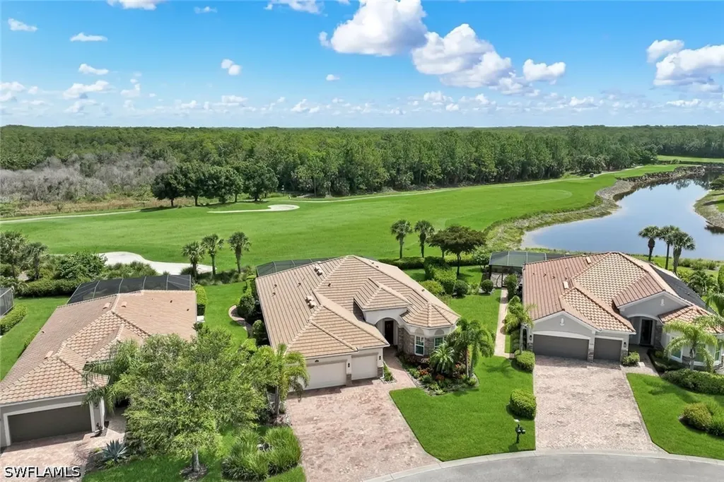 9259 Fieldstone Lane Naples FL 34120