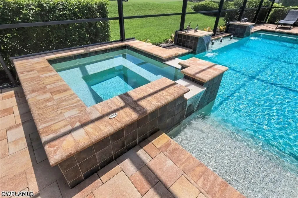 9259 Fieldstone Lane Naples FL 34120