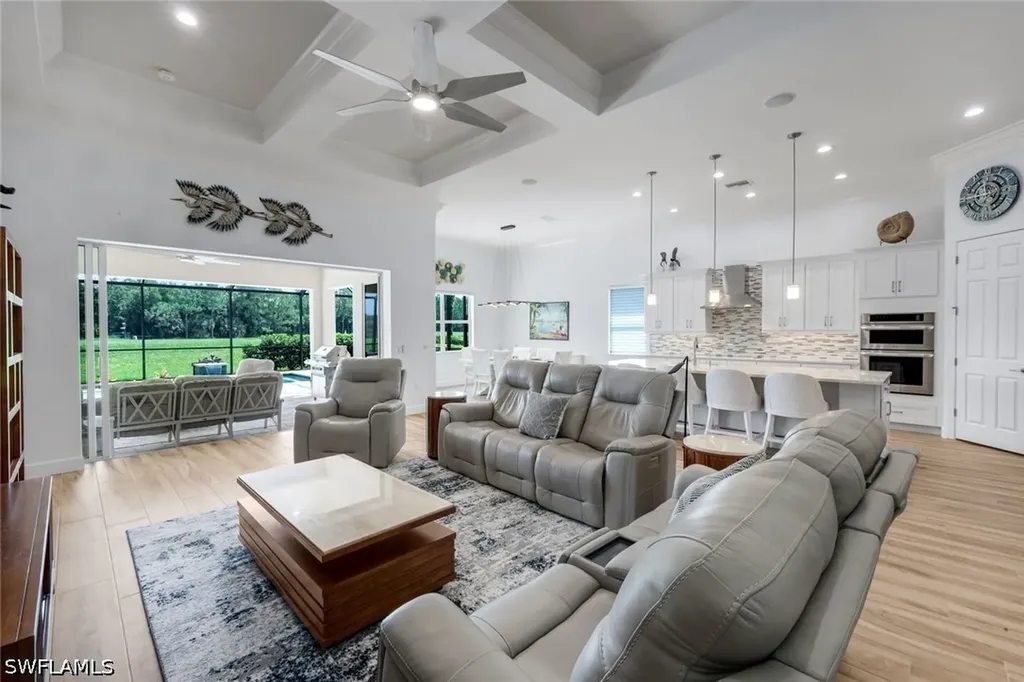 9259 Fieldstone Lane Naples FL 34120