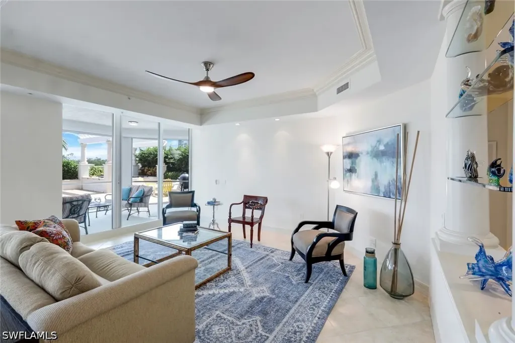 295 Grande Way Naples FL 34110