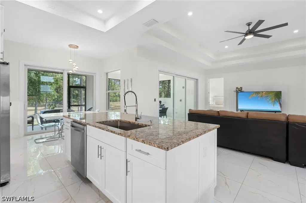 3026 64th Avenue NE Naples FL 34120-2177