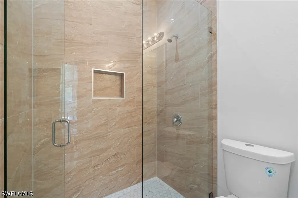 3026 64th Avenue NE Naples FL 34120-2177