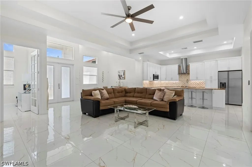 3026 64th Avenue NE Naples FL 34120-2177