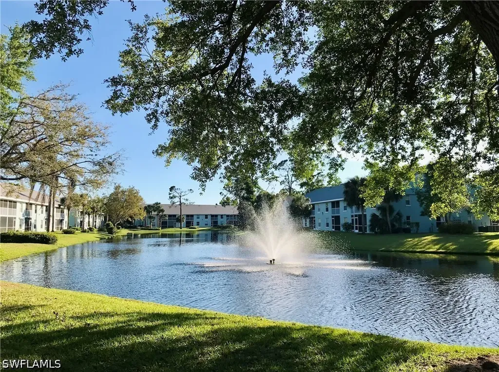 137 Wading Bird Circle Naples FL 34110