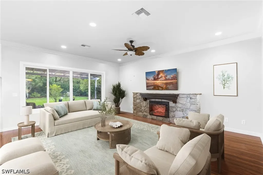 1841 Senegal Date Drive Naples FL 34119