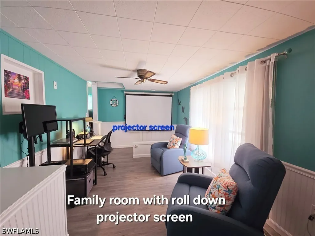 19 Moorhead Manor Naples FL 34112
