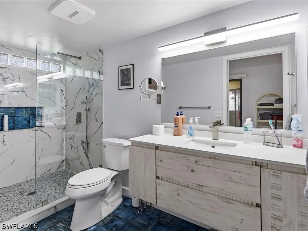 47 Bennington Drive Naples FL 34104