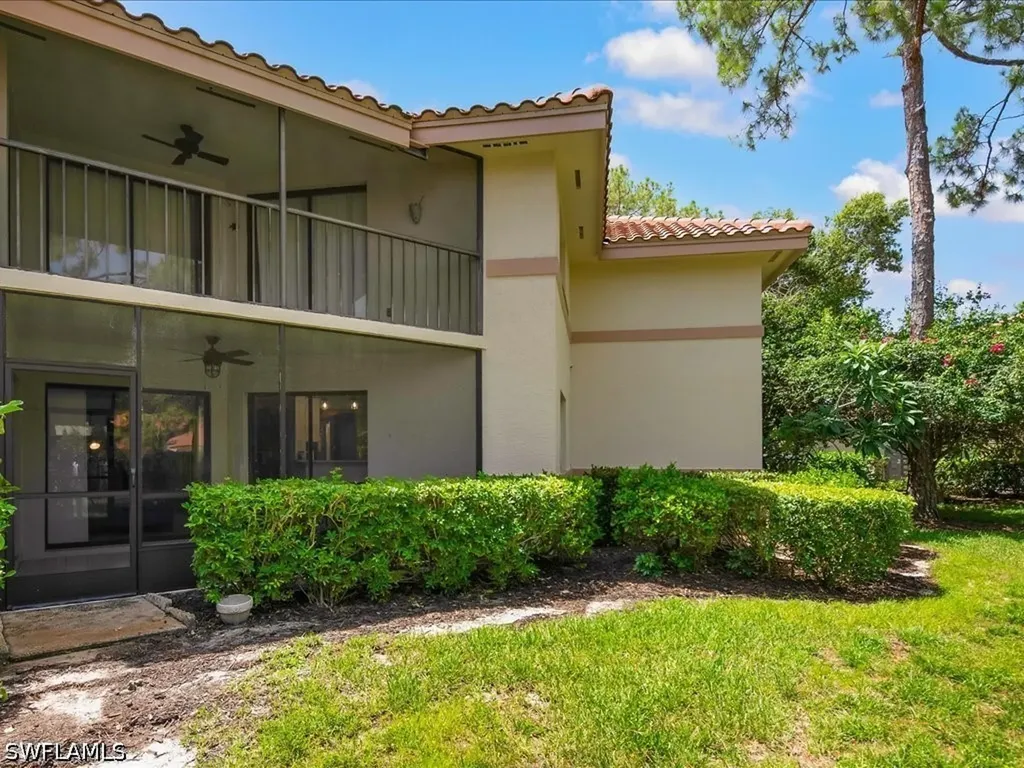 47 Bennington Drive Naples FL 34104