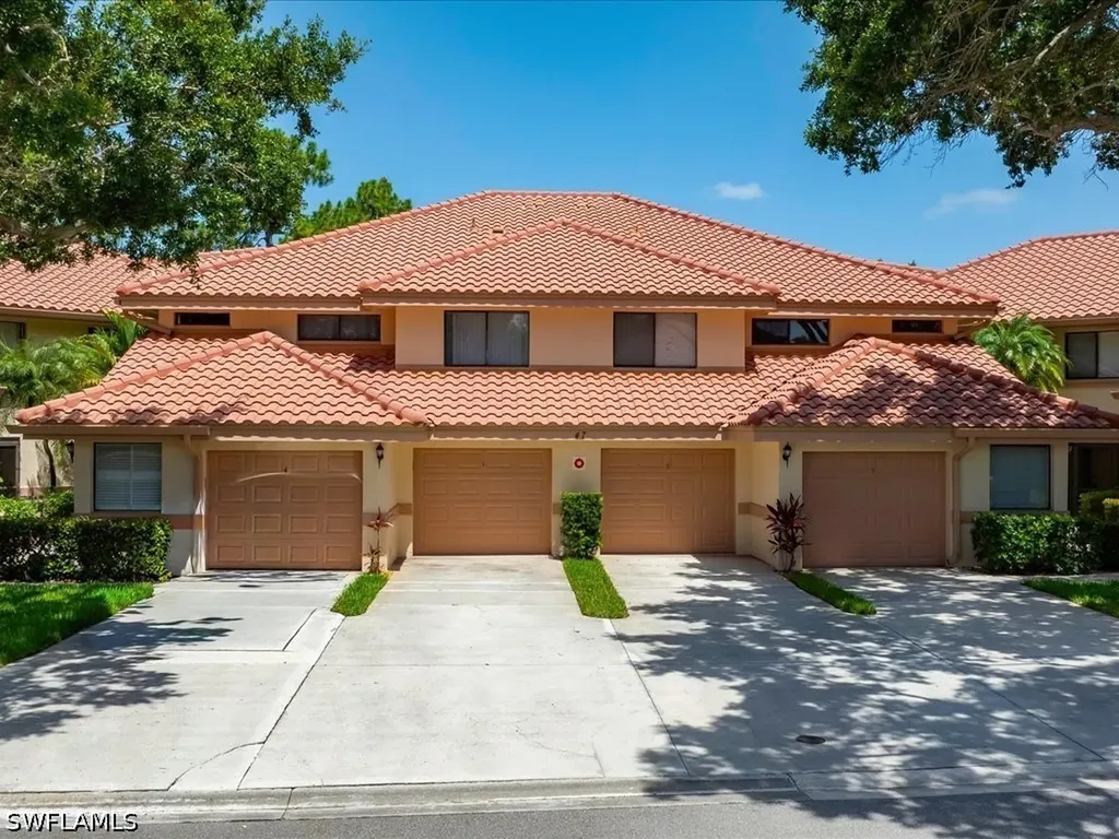 47 Bennington Drive Naples FL 34104