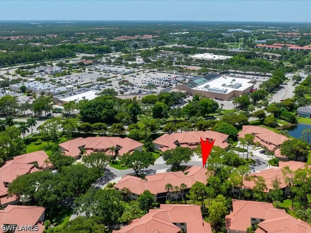 47 Bennington Drive Naples FL 34104