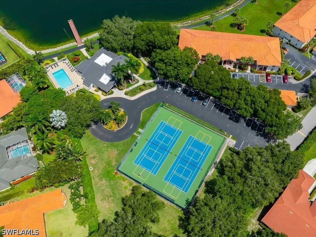 47 Bennington Drive Naples FL 34104