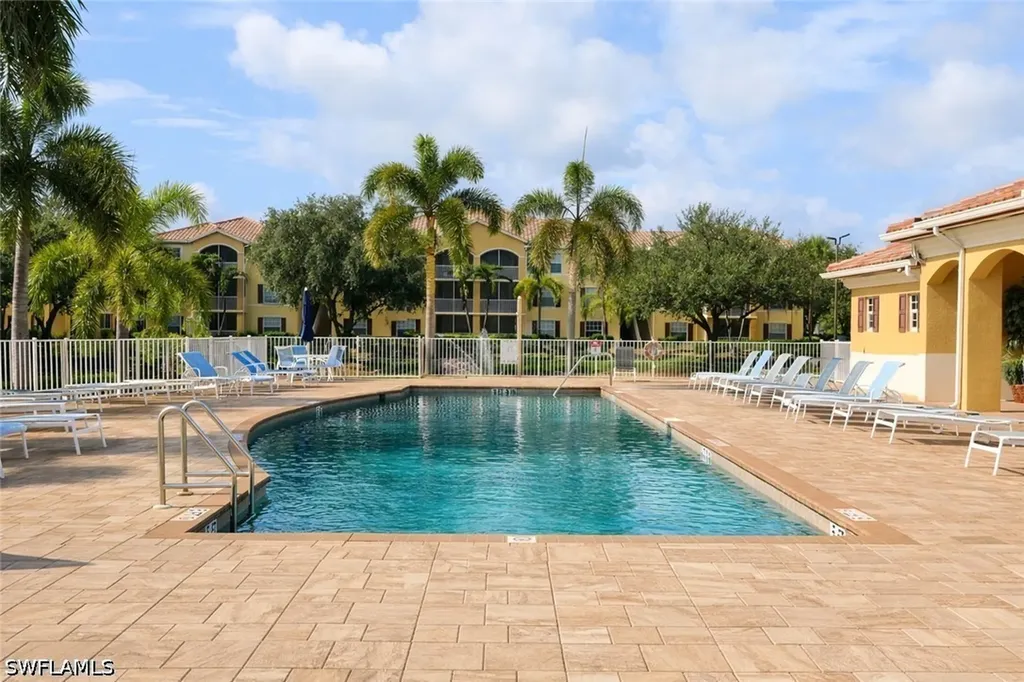 4105 Residence Drive Fort Myers FL 33901