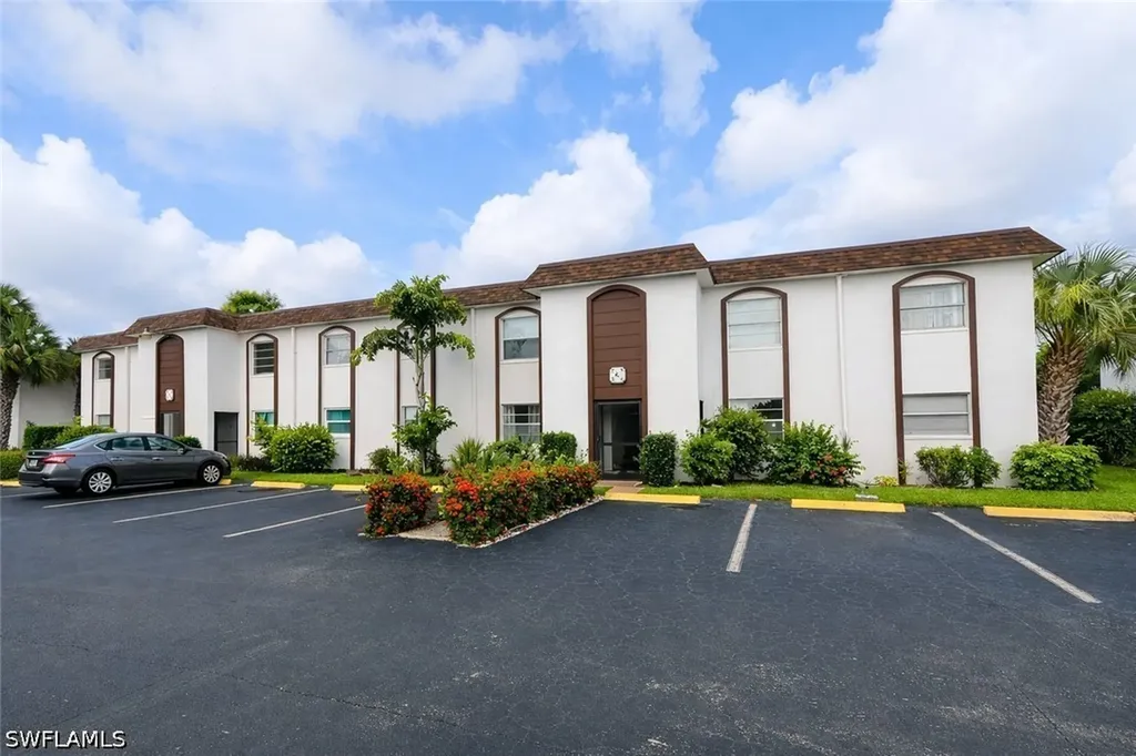2828 Jackson Street Fort Myers FL 33901
