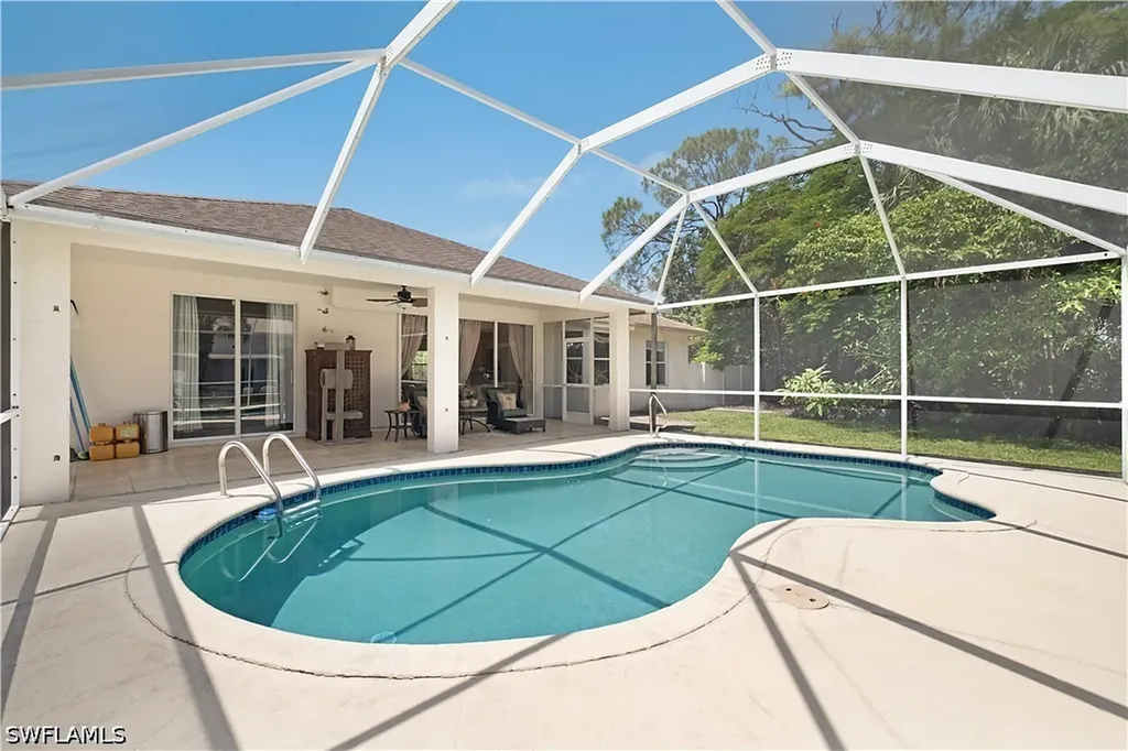 6761 Golden Gate Parkway Naples FL 34105