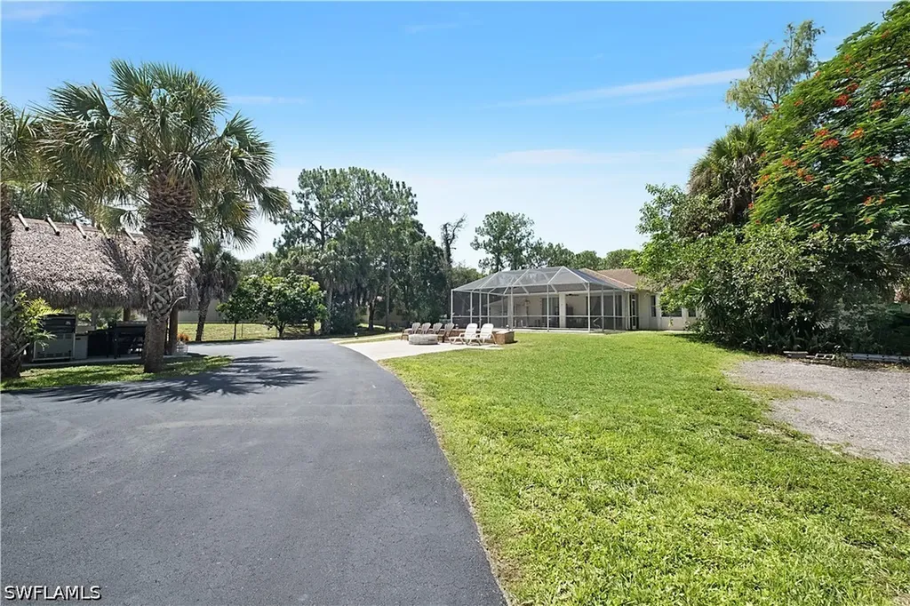 6761 Golden Gate Parkway Naples FL 34105